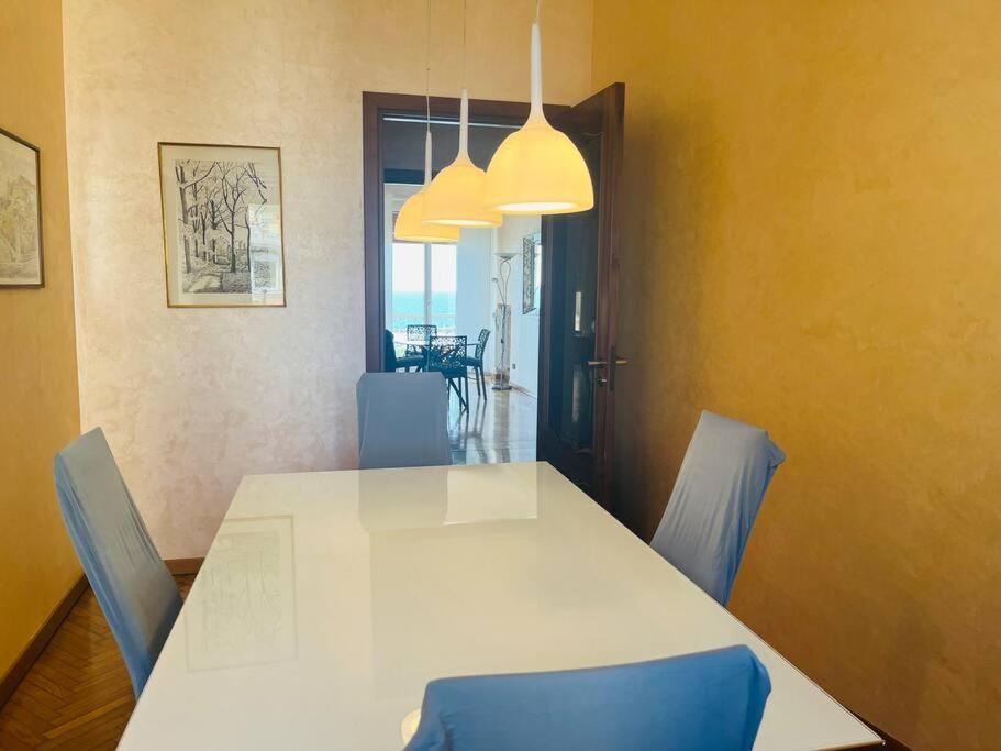 Ferienwohnung Brezza Di Mare Imperia Exterior foto