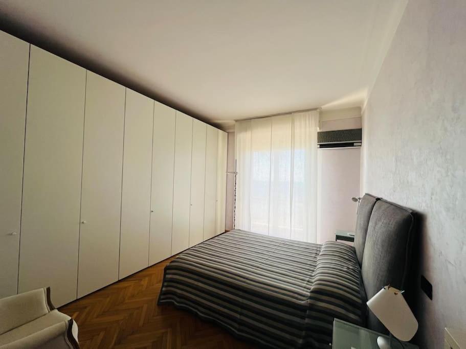 Ferienwohnung Brezza Di Mare Imperia Exterior foto