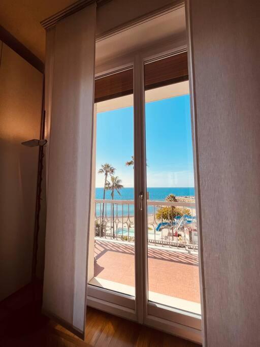 Ferienwohnung Brezza Di Mare Imperia Exterior foto