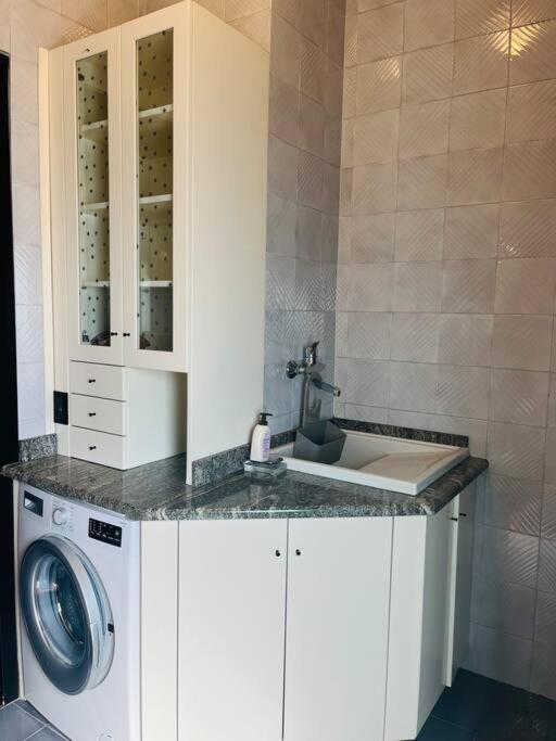 Ferienwohnung Brezza Di Mare Imperia Exterior foto