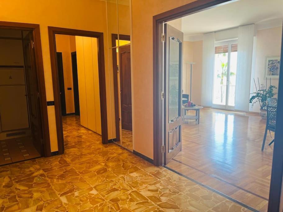 Ferienwohnung Brezza Di Mare Imperia Exterior foto